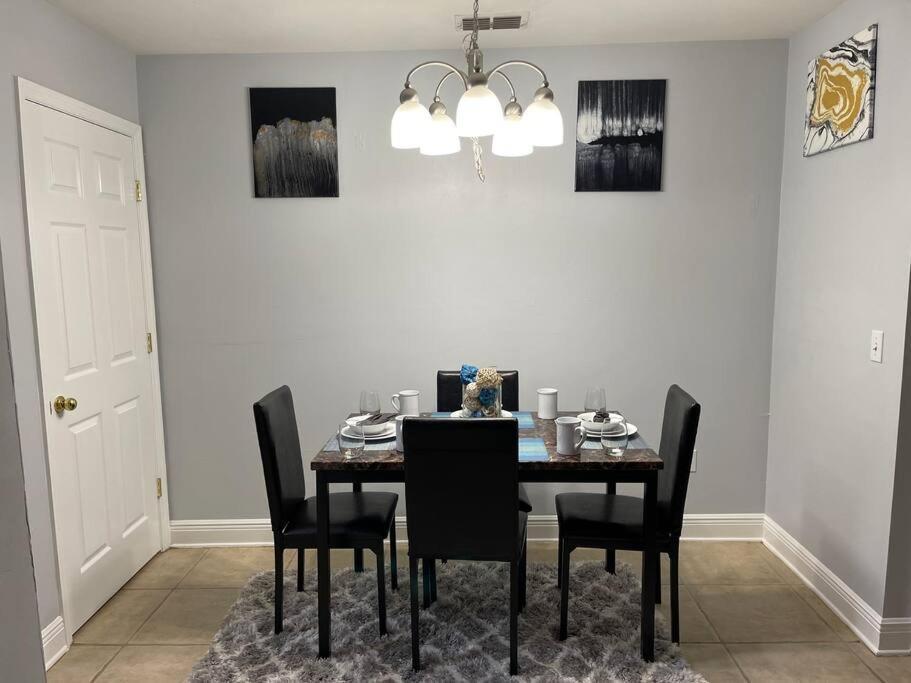 Cheerful 3-Bedrooms With Free Parking On Premises Талахаси Екстериор снимка